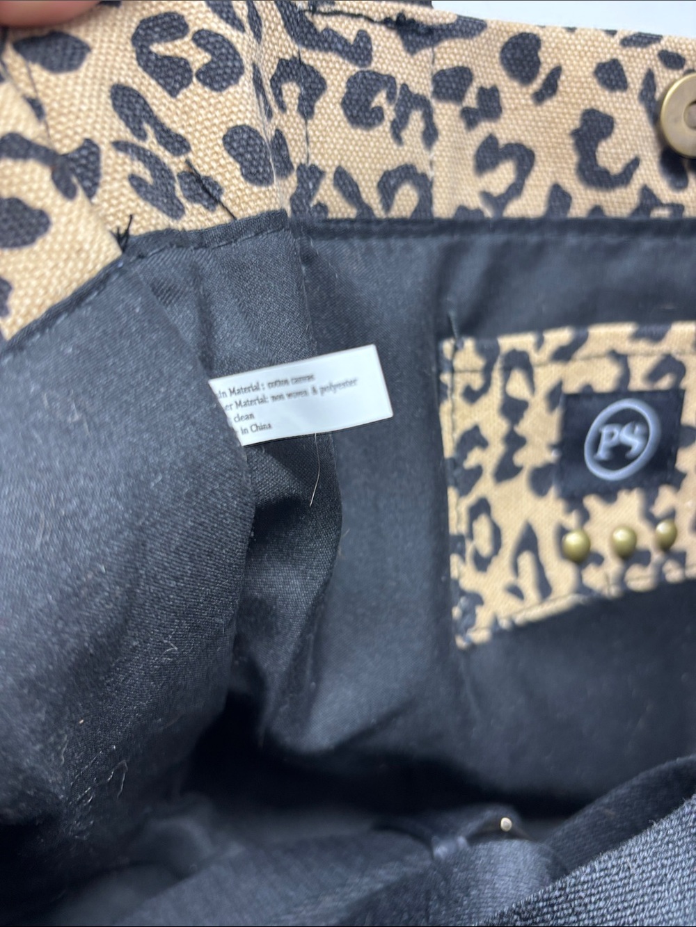 Leopard Print Canvas Tote Bag with Adjustable Straps - Picture 8 of 8